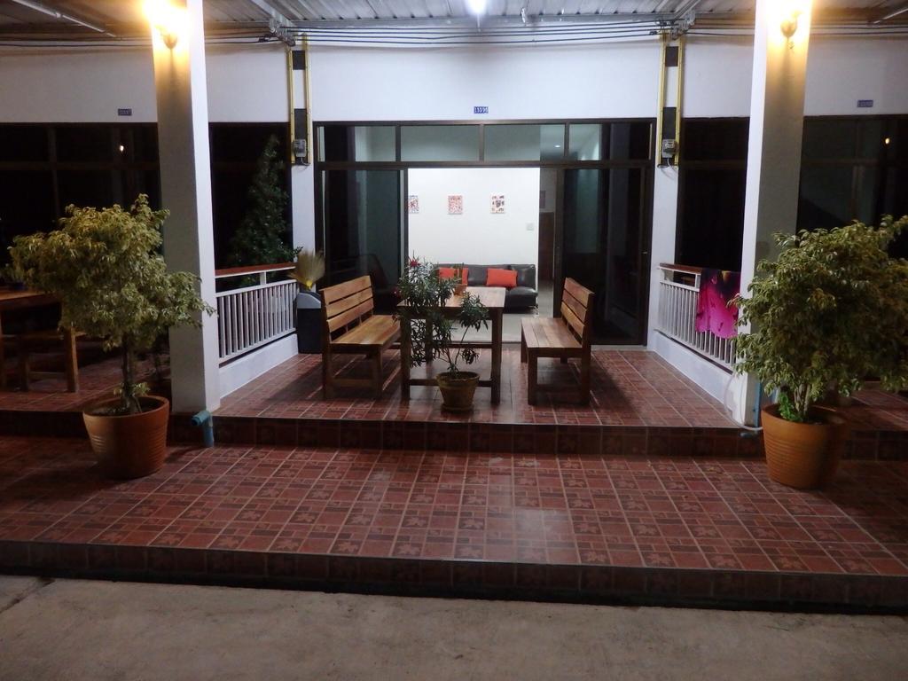 Jamie'S Home With 2 Bedrooms, Can Accommodate 6 Guests Koh Samet ภายนอก รูปภาพ